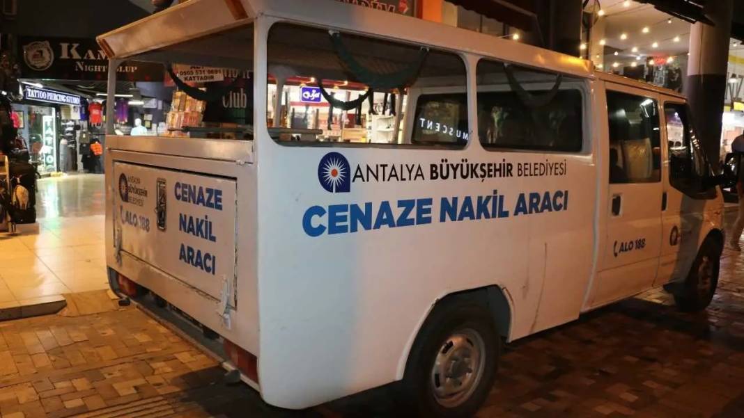 İş Hanında Tanınmaz Halde Ceset Bulundu! 6